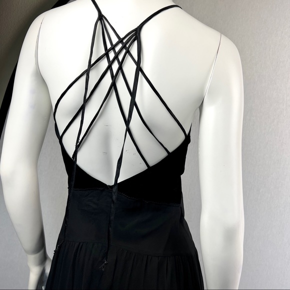 ❗️SOLD❗️NWT Bebe Velvet & Silk Strappy Backless Busty Little Black Mini Dress - Picture 14 of 16